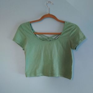 Crop top
